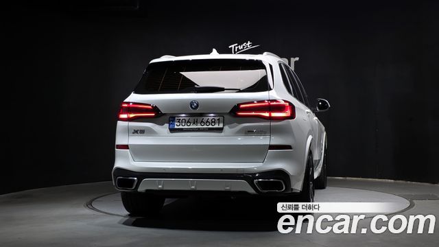BMW X5 2022 — photo 4