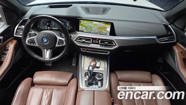 BMW X5 2022 — photo 10