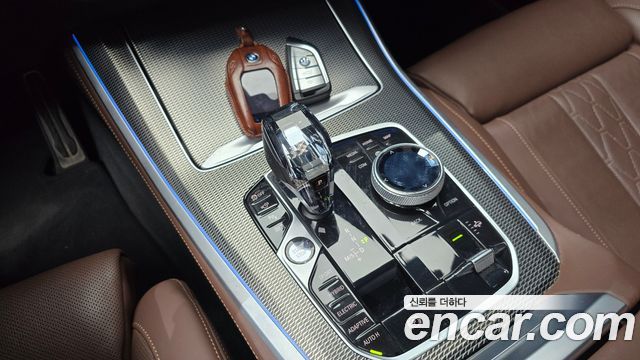 BMW X5 2022 — photo 12