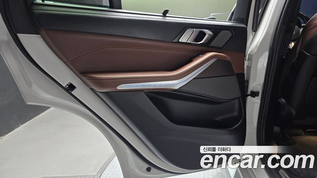 BMW X5 2022 — photo 15