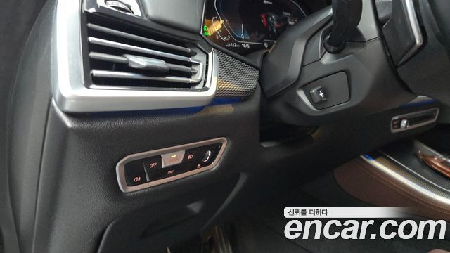 BMW X5 2022 — photo 27