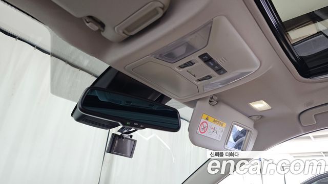Toyota RAV4 2025 — photo 27