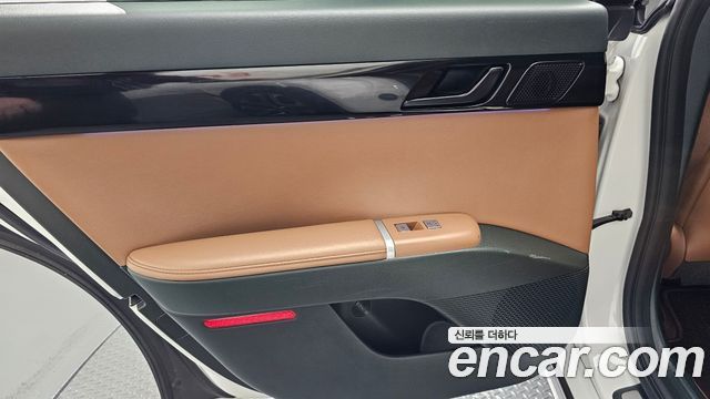 Hyundai Grandeur 2023 — photo 15