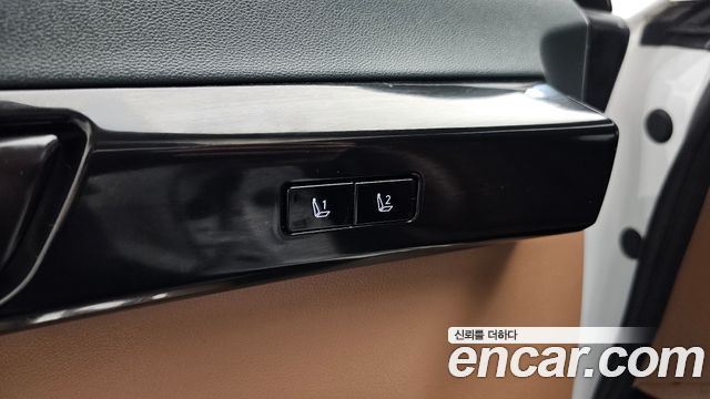 Hyundai Grandeur 2023 — photo 35