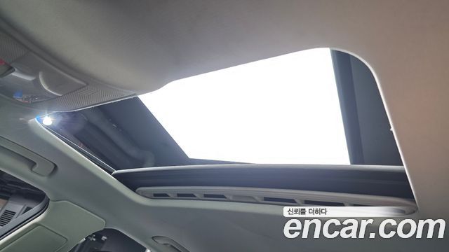 Audi A4 2011 — photo 16