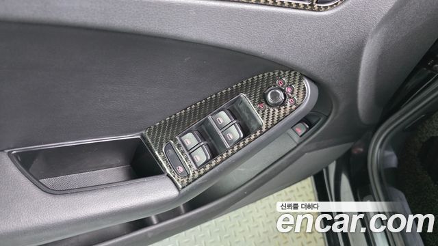 Audi A4 2011 — photo 19