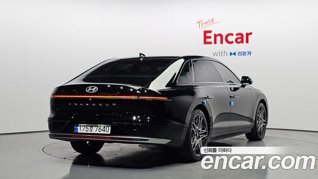 Hyundai Grandeur 2023 — photo 2