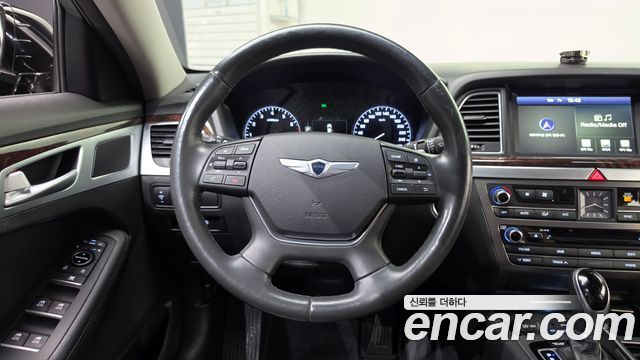 Hyundai Genesis 2016 — photo 19