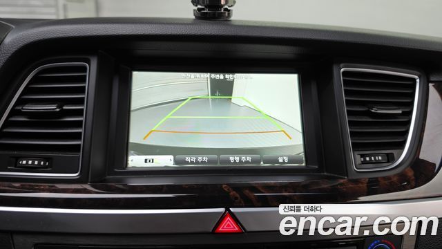Hyundai Genesis 2016 — photo 21