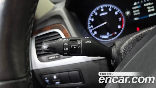 Hyundai Genesis 2016 — photo 23