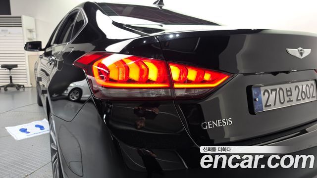 Hyundai Genesis 2016 — photo 9