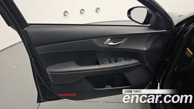 Kia K3 2019 — photo 14