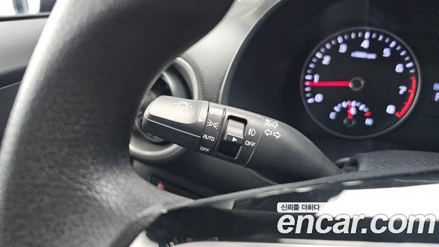 Kia K3 2019 — photo 32