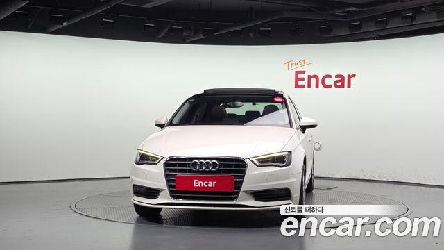 Audi A3 2015 — photo 3