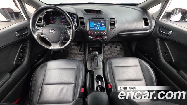 Kia K3 2013 — photo 7