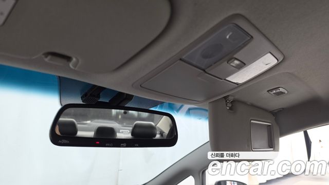 Kia K3 2013 — photo 17