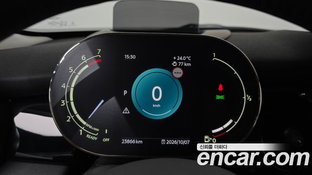 Mini Cooper 2024 — photo 11