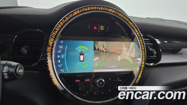 Mini Cooper 2024 — photo 21