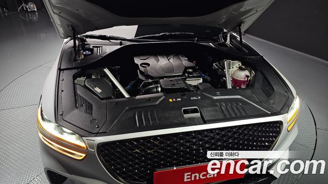 Genesis GV70 2023 — photo 6