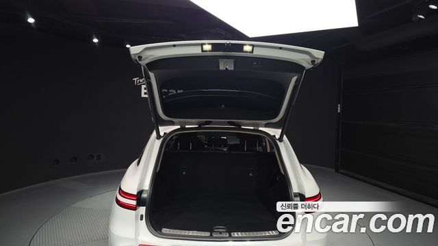 Genesis GV70 2023 — photo 26