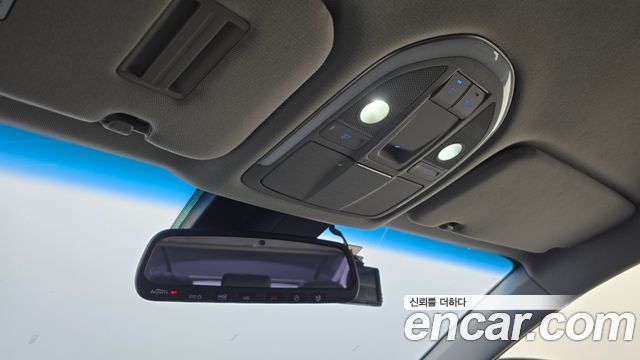 Hyundai Genesis 2016 — photo 21