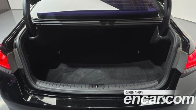 Hyundai Genesis 2016 — photo 26