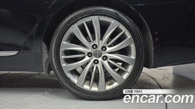 Hyundai Genesis 2016 — photo 7