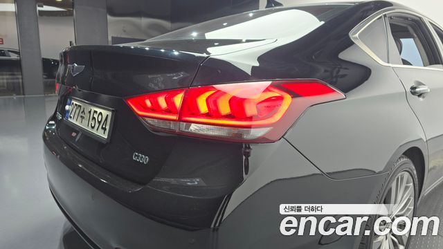 Hyundai Genesis 2016 — photo 9