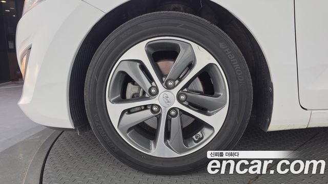 Hyundai i30 2016 — photo 5