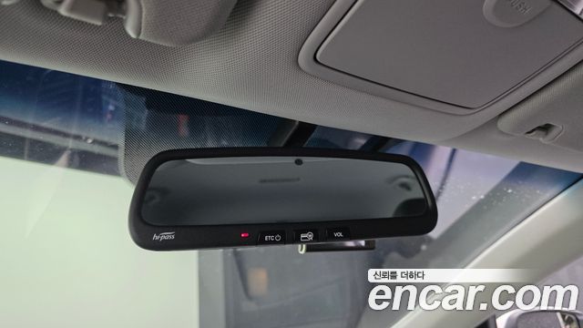 Hyundai i30 2016 — photo 18