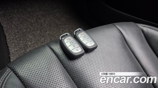 Hyundai i30 2016 — photo 19