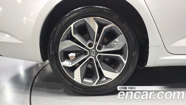 Renault Korea SM6 2020 — photo 5