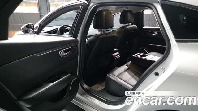 Renault Korea SM6 2020 — photo 16
