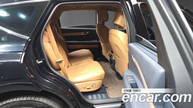 Genesis GV80 2020 — photo 18