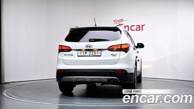 Hyundai Santafe 2015 — photo 4