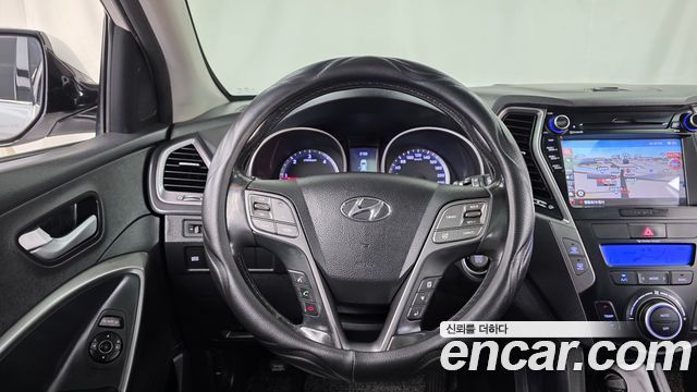 Hyundai Santafe 2015 — photo 18