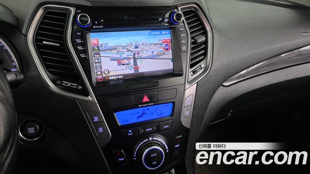 Hyundai Santafe 2015 — photo 19