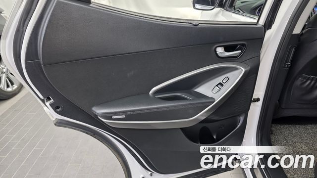 Hyundai Santafe 2015 — photo 15