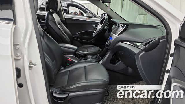 Hyundai Santafe 2015 — photo 16