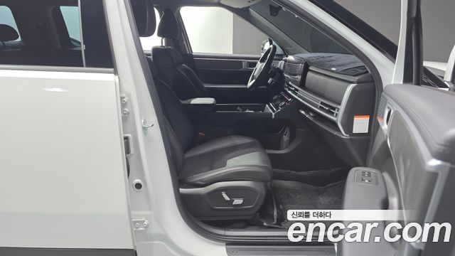 Hyundai Santafe 2024 — photo 16