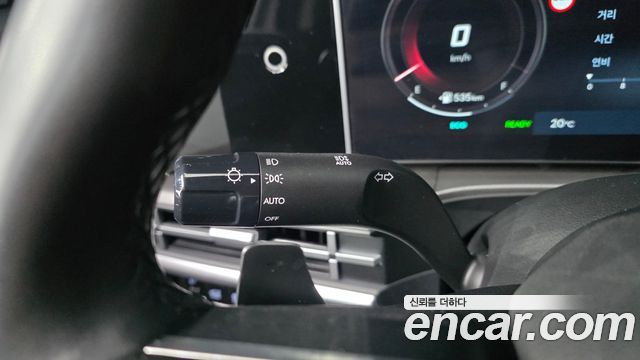Hyundai Santafe 2024 — photo 30