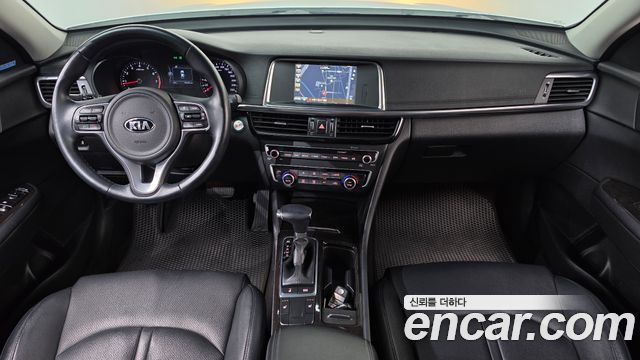 Kia K5 2016 — photo 10