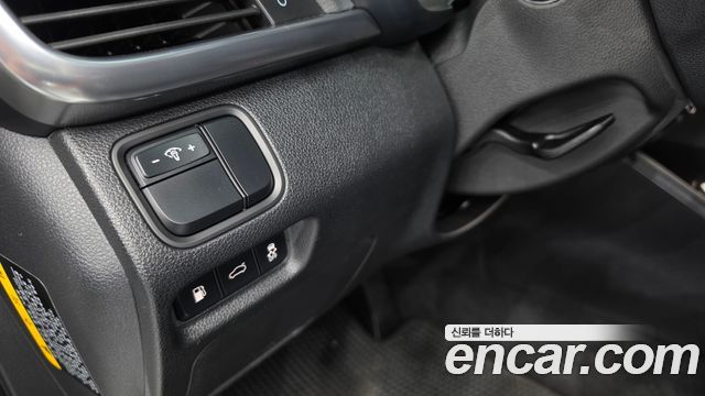 Kia K5 2016 — photo 25