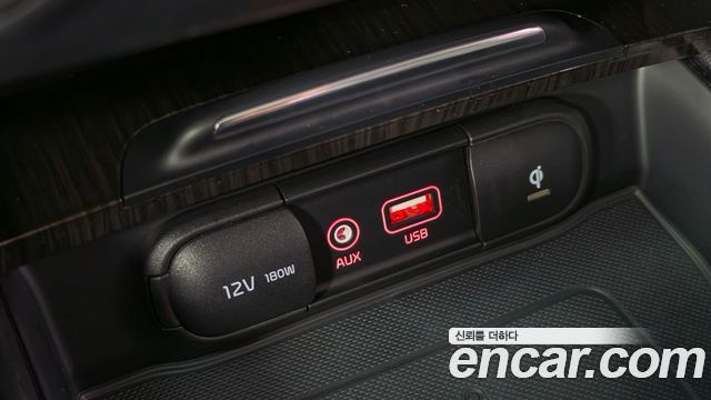 Kia K5 2016 — photo 30
