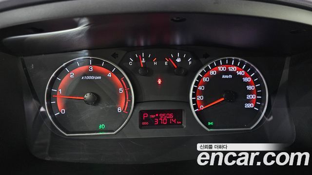 KG Mobility KORANDO 2016 — photo 11