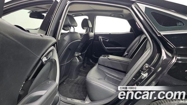 Hyundai Grandeur 2015 — photo 11