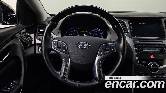 Hyundai Grandeur 2015 — photo 14