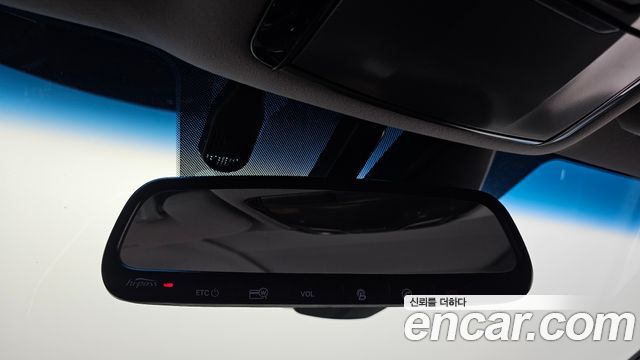 Hyundai Grandeur 2015 — photo 17