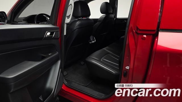 KG Mobility Rexton 2018 — photo 16
