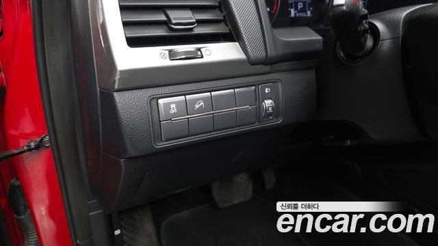 KG Mobility Rexton 2018 — photo 27